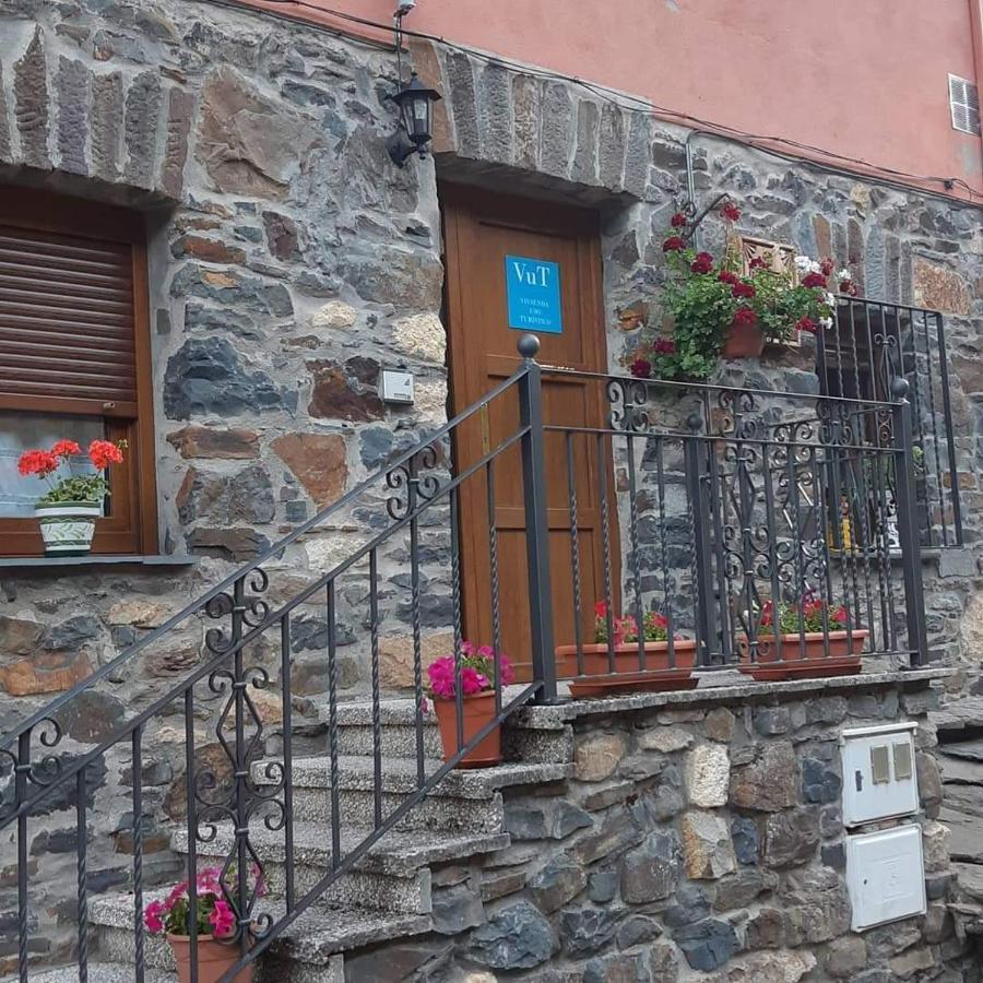 Casa Antonio Y Benina *